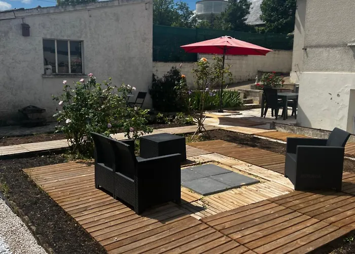 Maison Chaleureuse Avec Jardin